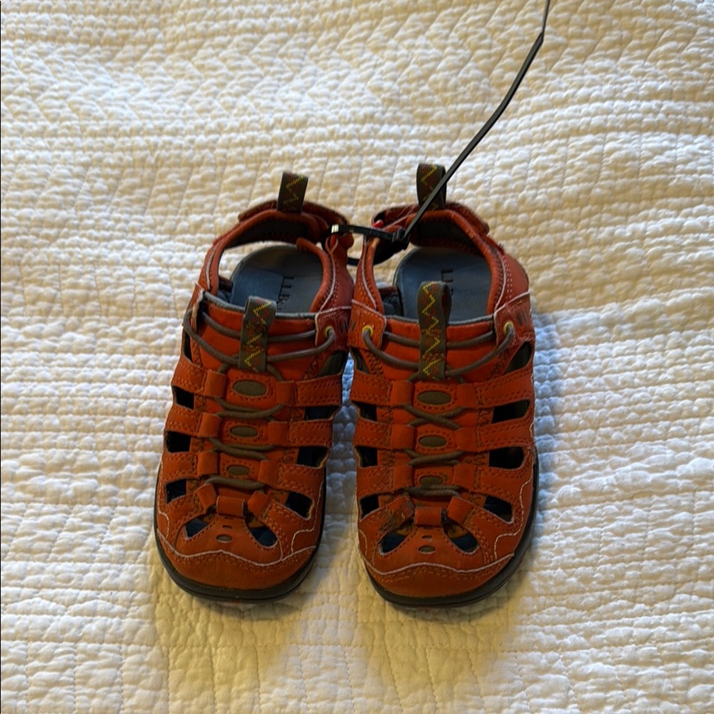L.L. Bean Orange Sandals Strappy Closed-Toe Design